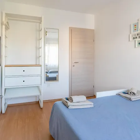 Sunny & Cosy Wparking Apartament *